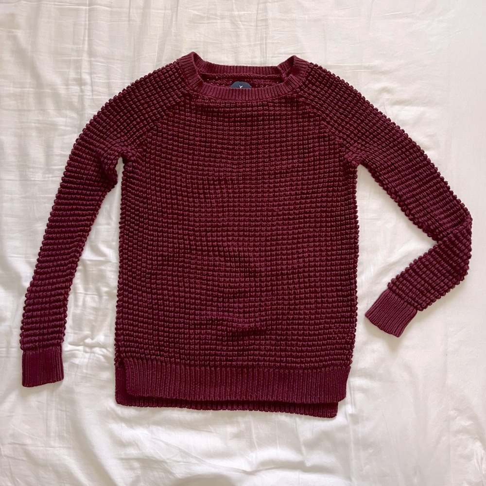 American Eagle Jegging Sweater. Size Medium.